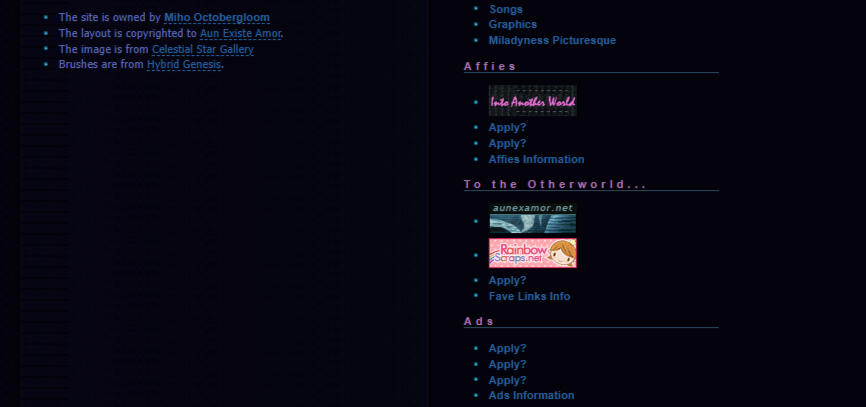 Octobergloom.net's first version featured a free layout from AunExAmor.net. Pink, purple, and light blue hues paint the dark background.